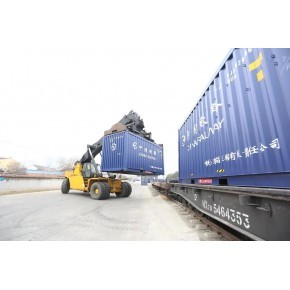 江蘇鹽城至立陶宛國際汽運運輸與出口貨運代理服務(wù)全覽